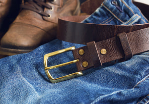 Casual leather belt with polished brass buckle 1 1/2