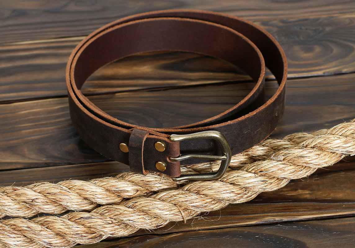 Leather belt with antique brass buckle - brown Crazy Horse
