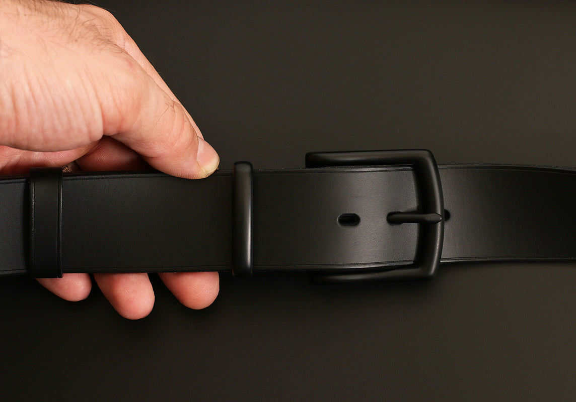 Men's casual leather belt - black on black