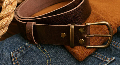 Casual leather belt with antique brass buckle 1 1/2"